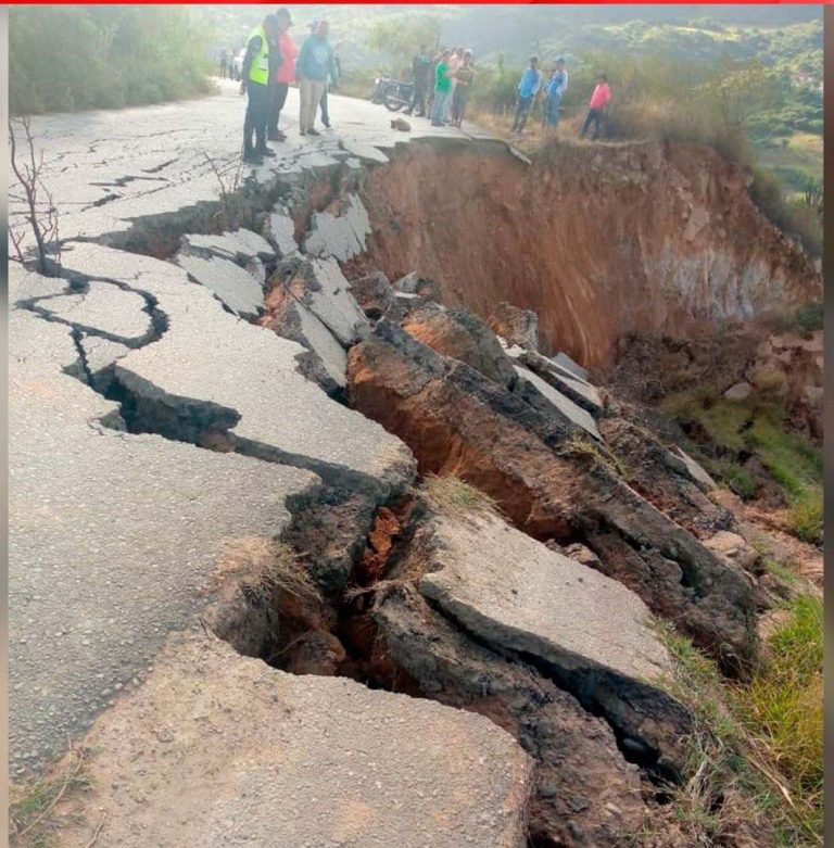 - 19 06 23 La via totalmente colapsada Humocaro 768x781 1