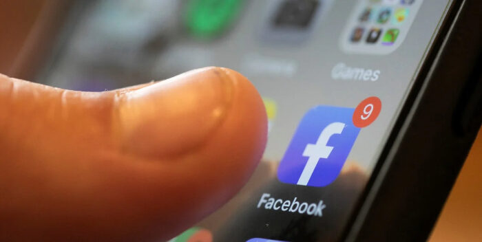 - Facebook 1 700x352 1