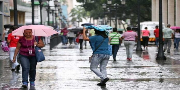 - lluvias en la gran caracas 696x392 700x352 1