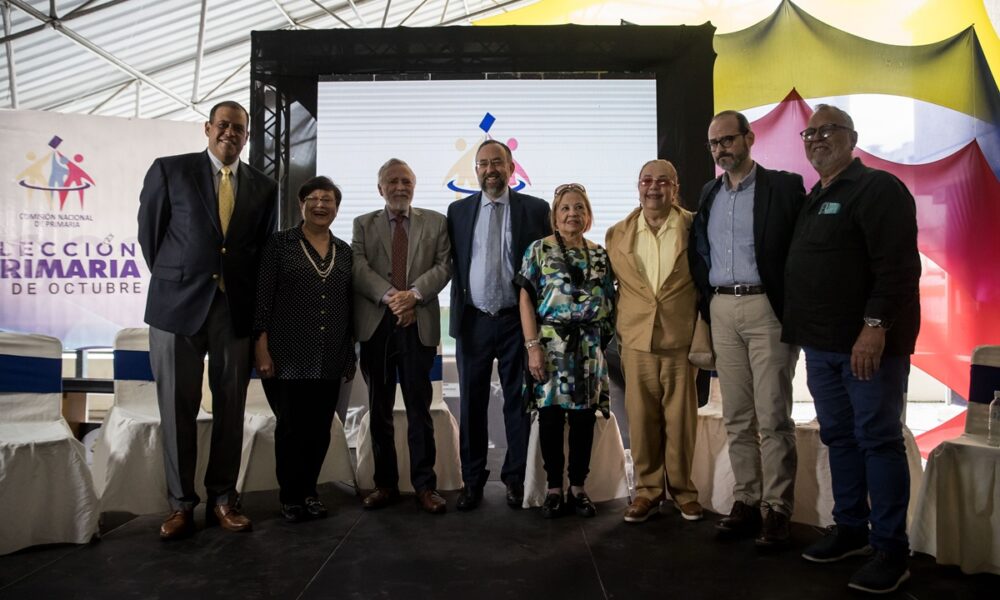 - comision nacional primaria