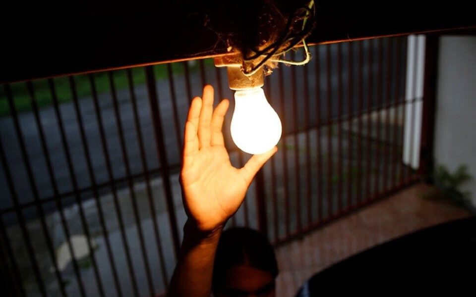 - apagones bombillo luz 960x640 1