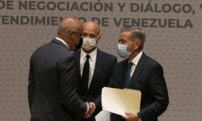 - oficiliamo y oposicion 768x512 1