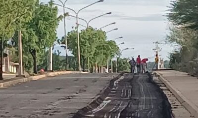 - photo1697030207 1