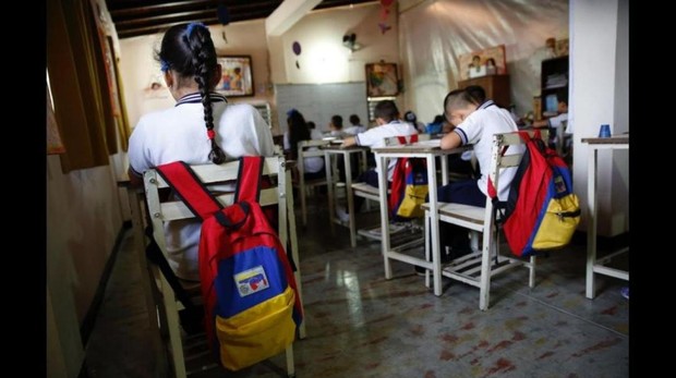 - escuelas venezuela kBhB
