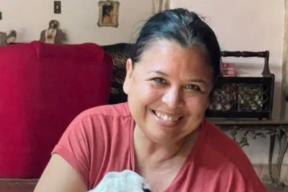 - Yenny Barrios Vente Venezuela Lara